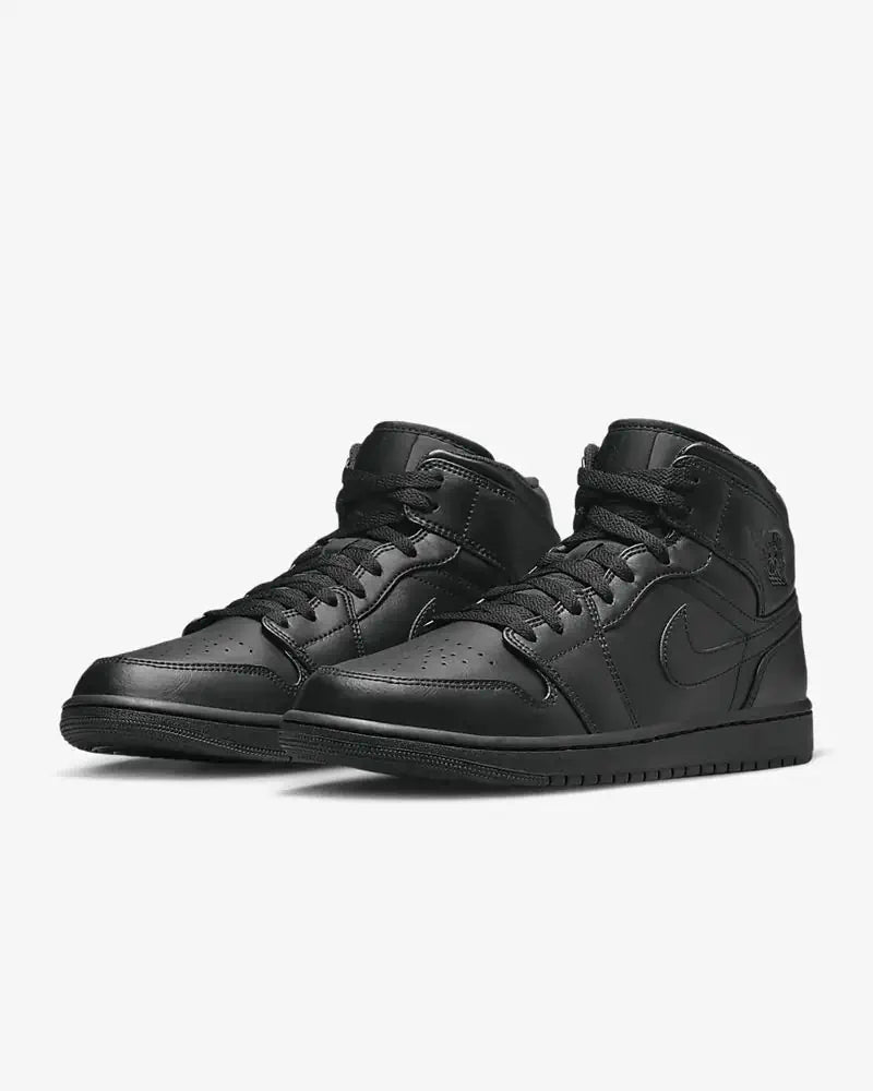 Air Jordan 1 Mid "Triple Black"