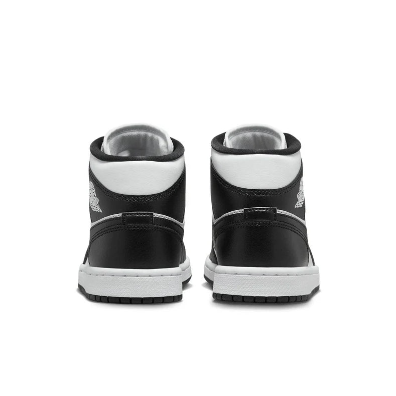 Air Jordan 1 Mid "Panda"