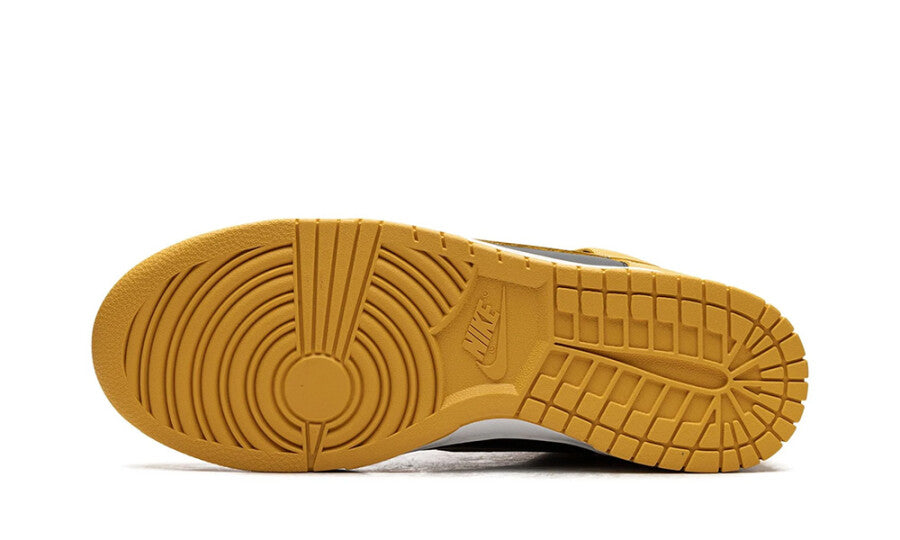 Nike Dunk High "Wu Tang"