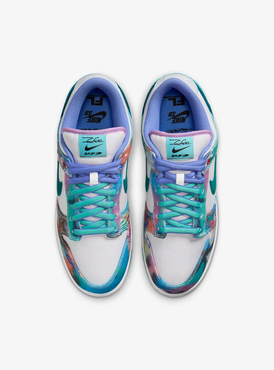 Nike SB Dunk Low "Futura Laboratories Bleached Aqua"