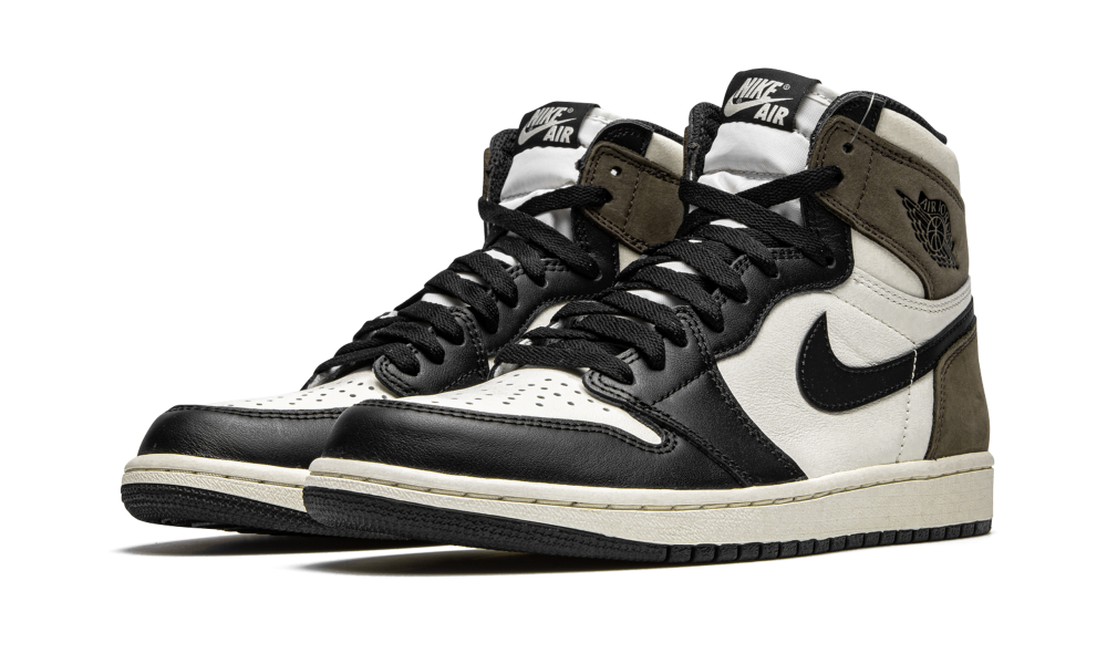 Air Jordan 1 Retro High "Dark Mocha"